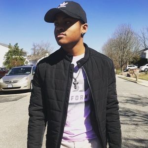 Meet your Posher, Temple